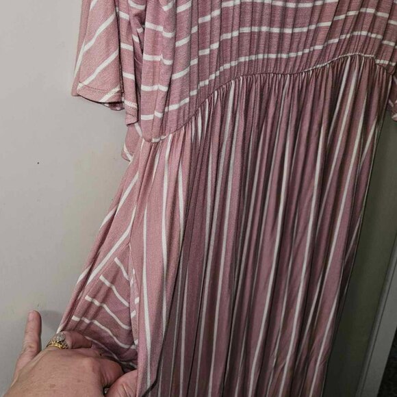 Striped Pink Maxi Dress - Picture 5 of 6